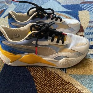 Puma Sonic Hedgehog running shoes (Men size 7.5\ Women size 9). Limited edition.